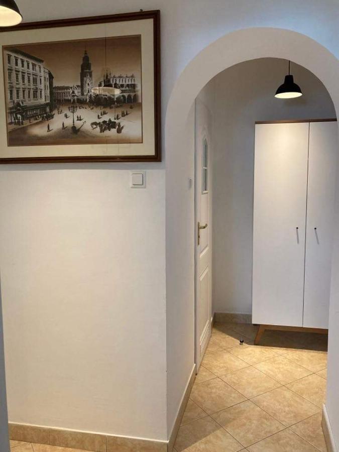 Urocze Mieszkanie W Krakowskiej Kamienicy Esterno foto